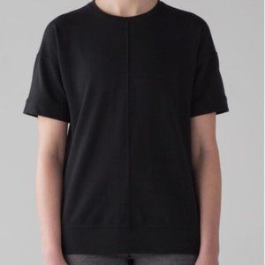 Lululemon Cut Above Short Sleeve Pullover Top Black Side Slits Size 2